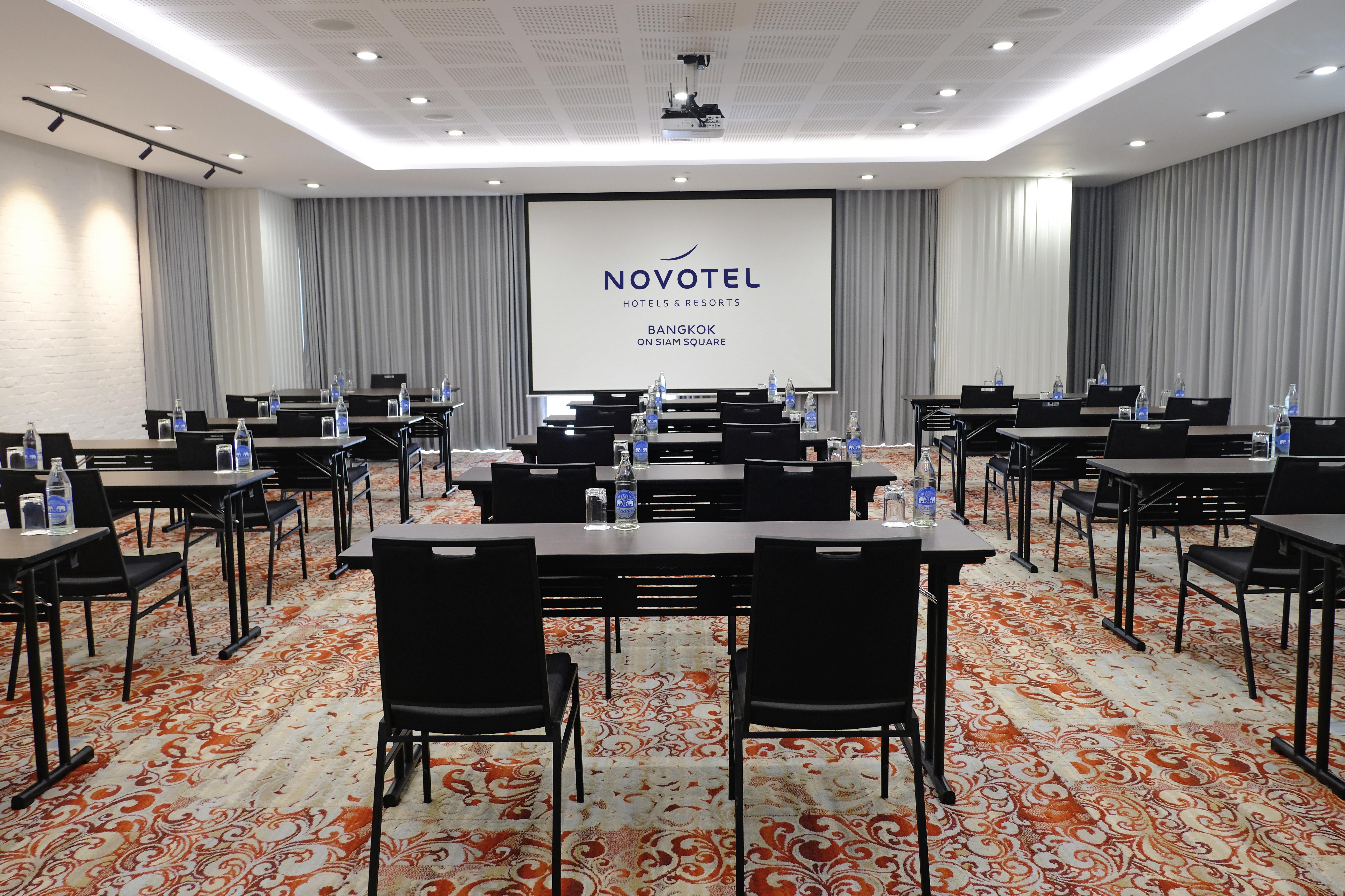 Novotel Bangkok On Siam Square Exterior foto
